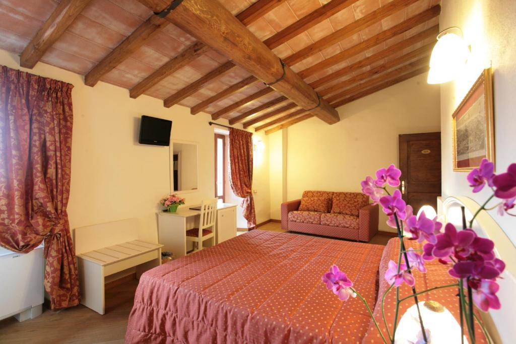 Hotel Villa San Michele Carmignano Kültér fotó