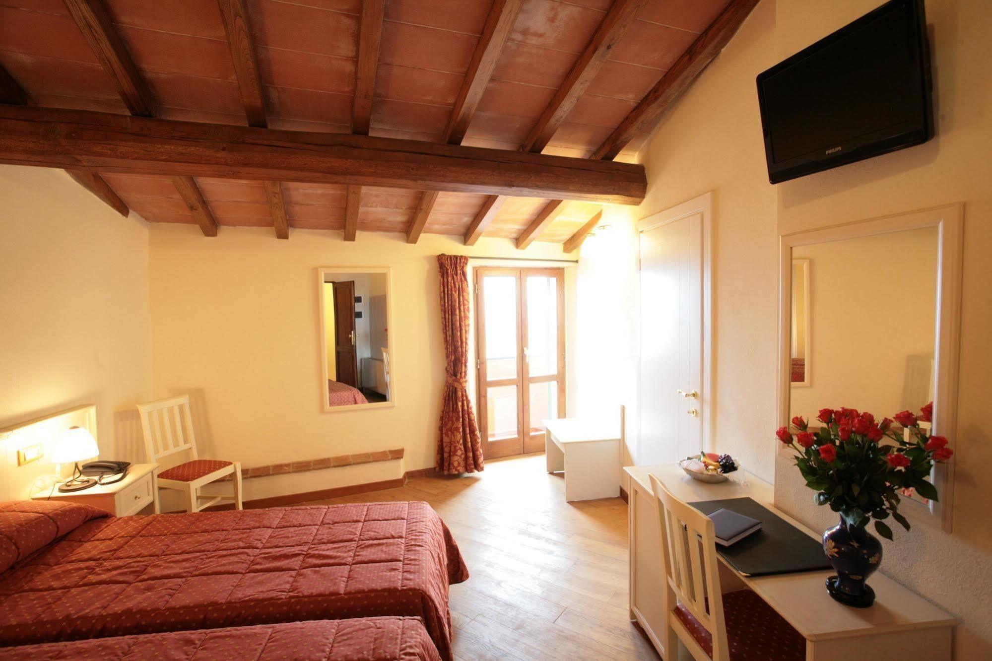 Hotel Villa San Michele Carmignano Kültér fotó