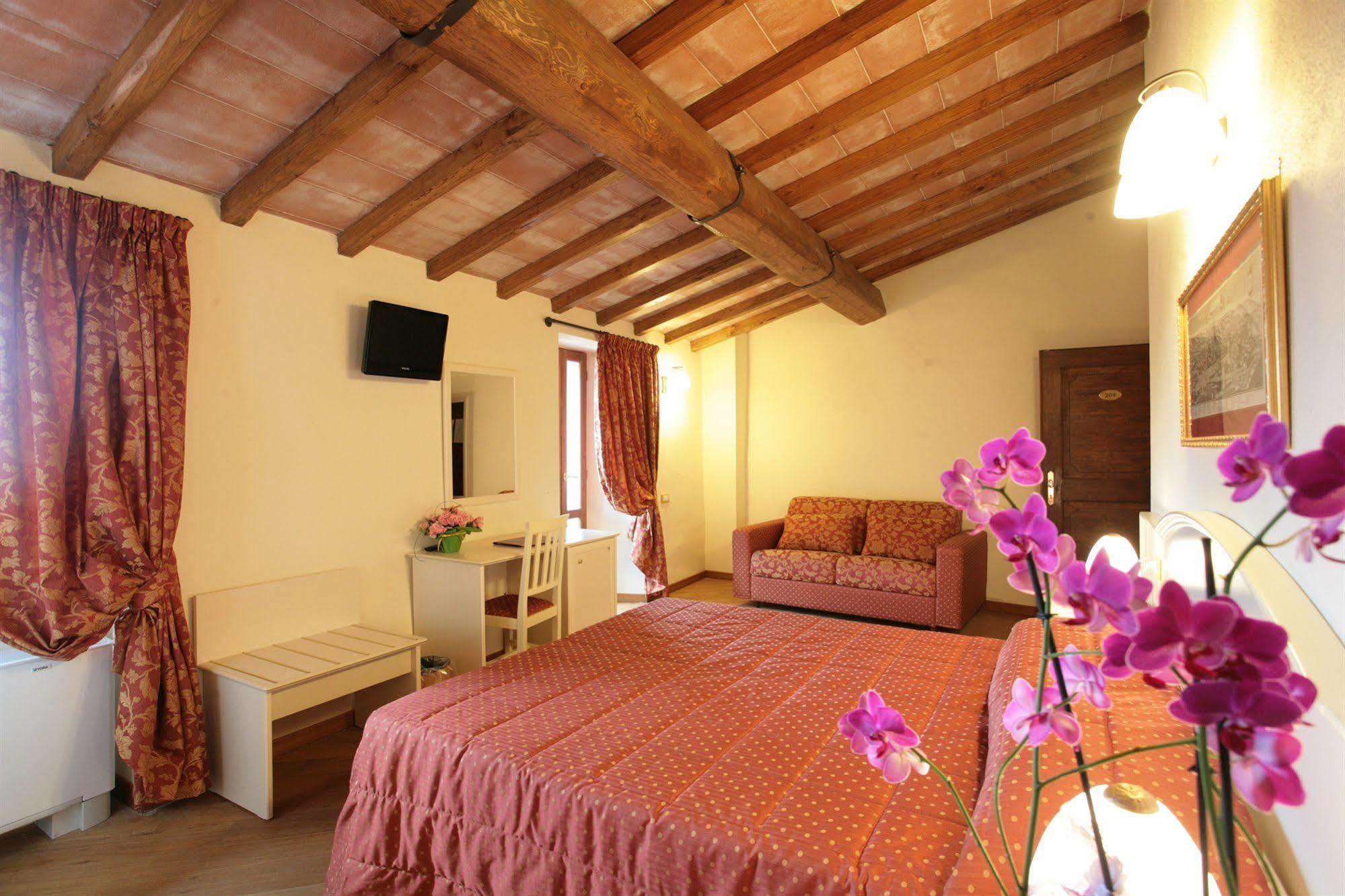 Hotel Villa San Michele Carmignano Kültér fotó