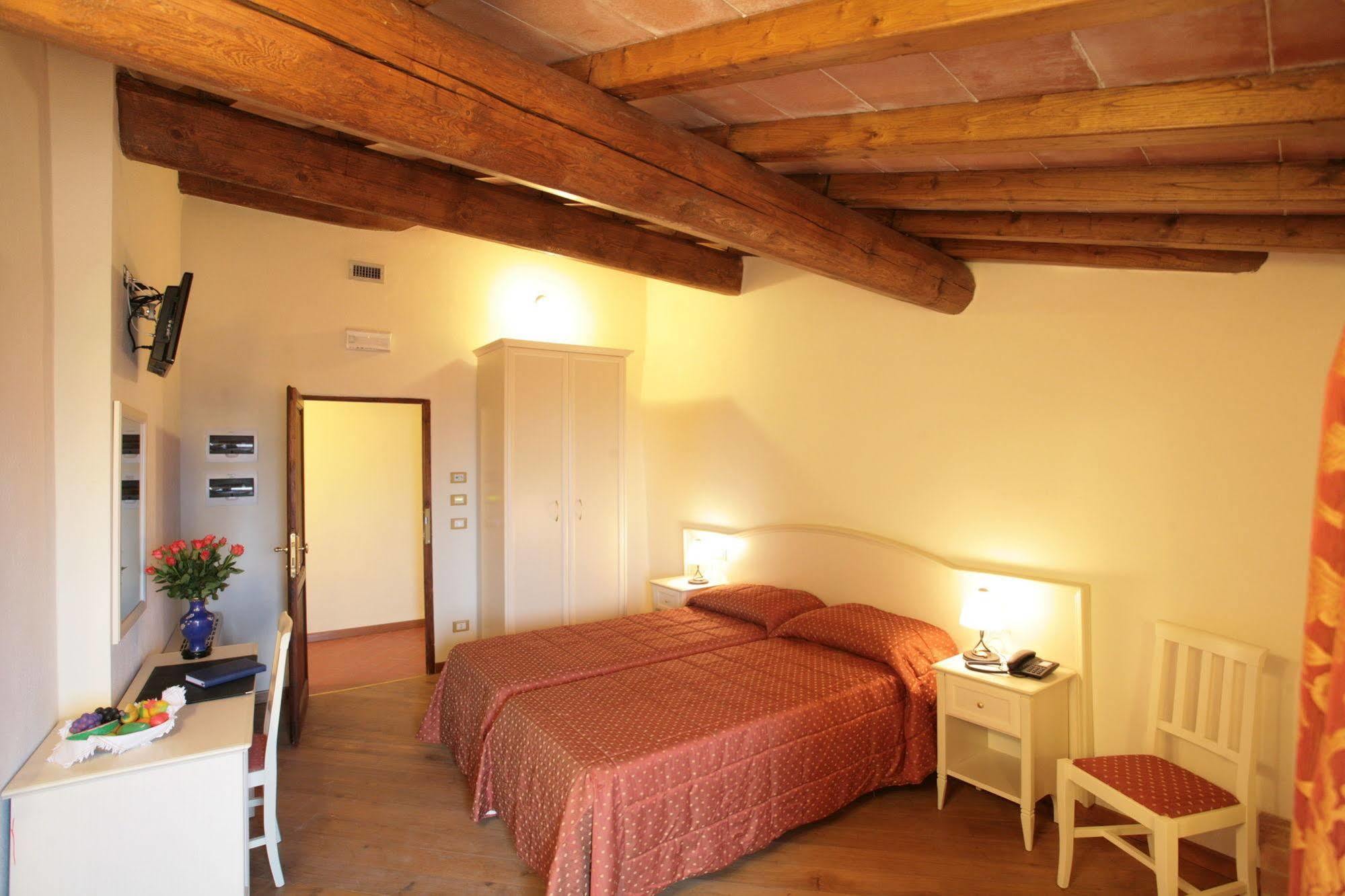 Hotel Villa San Michele Carmignano Kültér fotó